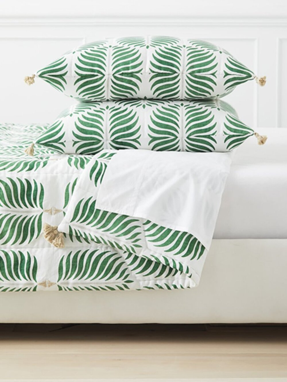 Serena and Lily Granada Euro Shams (Set of 2) in Moss Green
